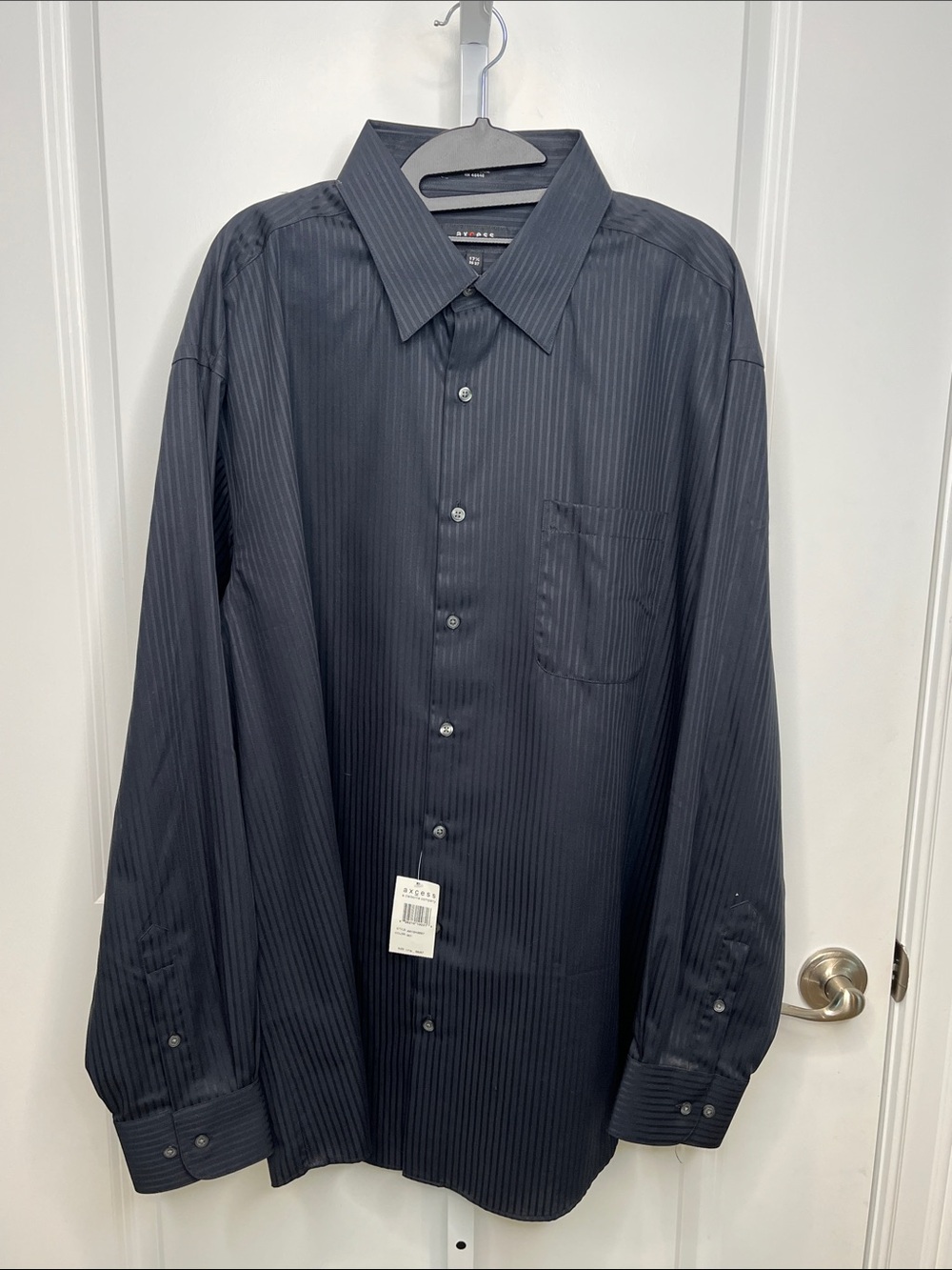 Axcess Navy Pinstripe Men's Dress Shirt 17.5 36/37